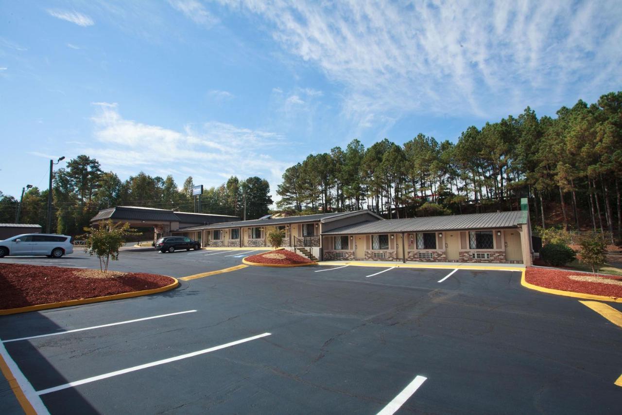 Travelodge By Wyndham West Hotel Macon